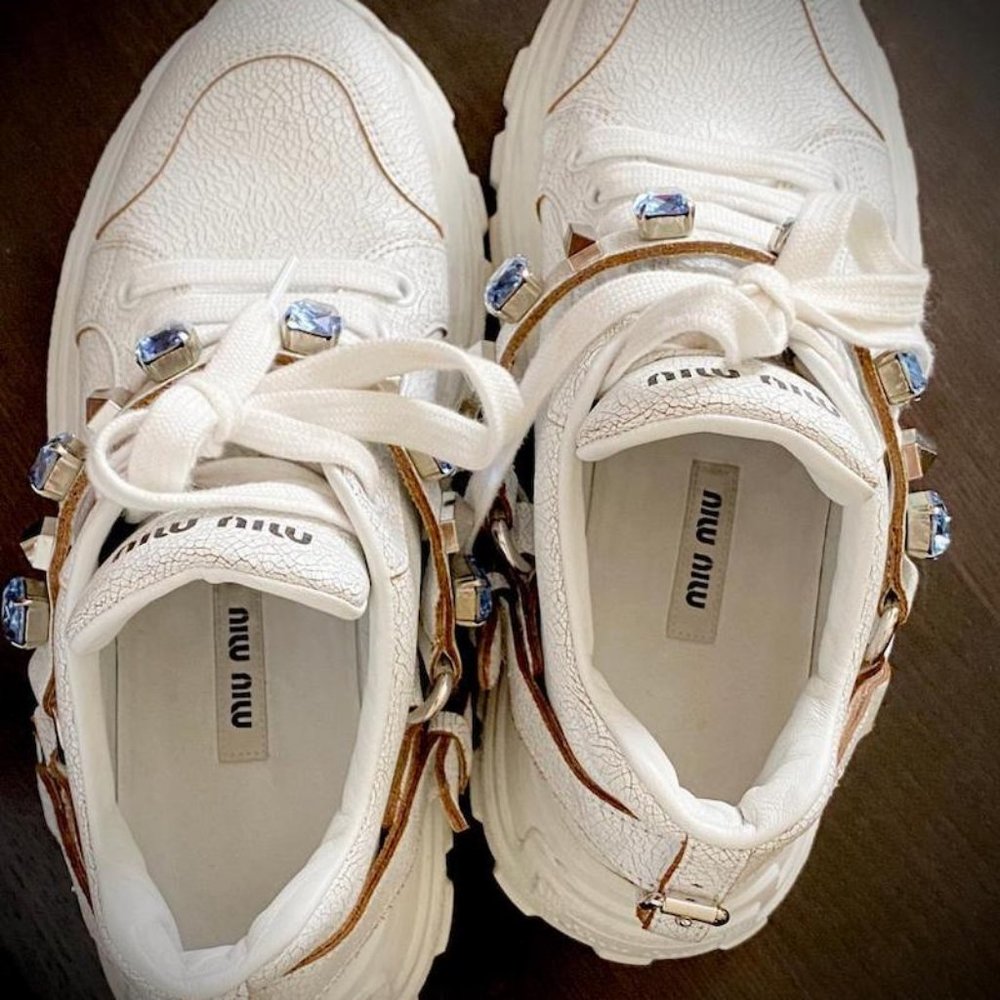 Miu Miu crystal embellished sneakers - Picture 8 of 8